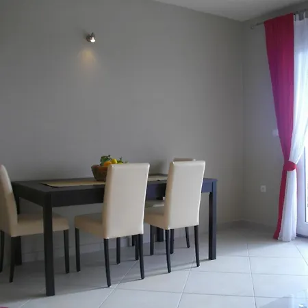 Luna Apartments Trogir Exterior photo
