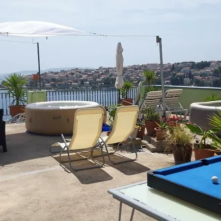 Luna Apartments Trogir Exterior photo