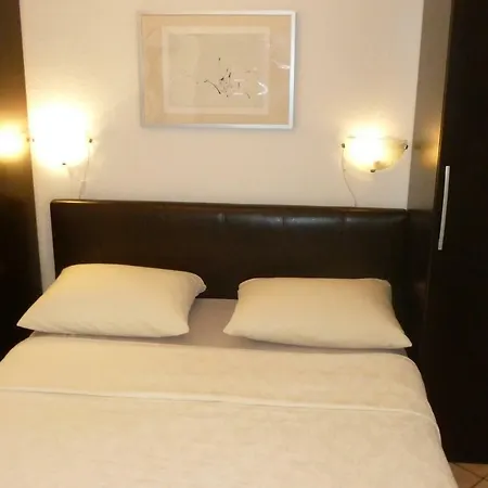 Luna Apartments Trogir Exterior photo